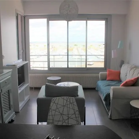 T2, Avec Balcon Face Au Port Apartment